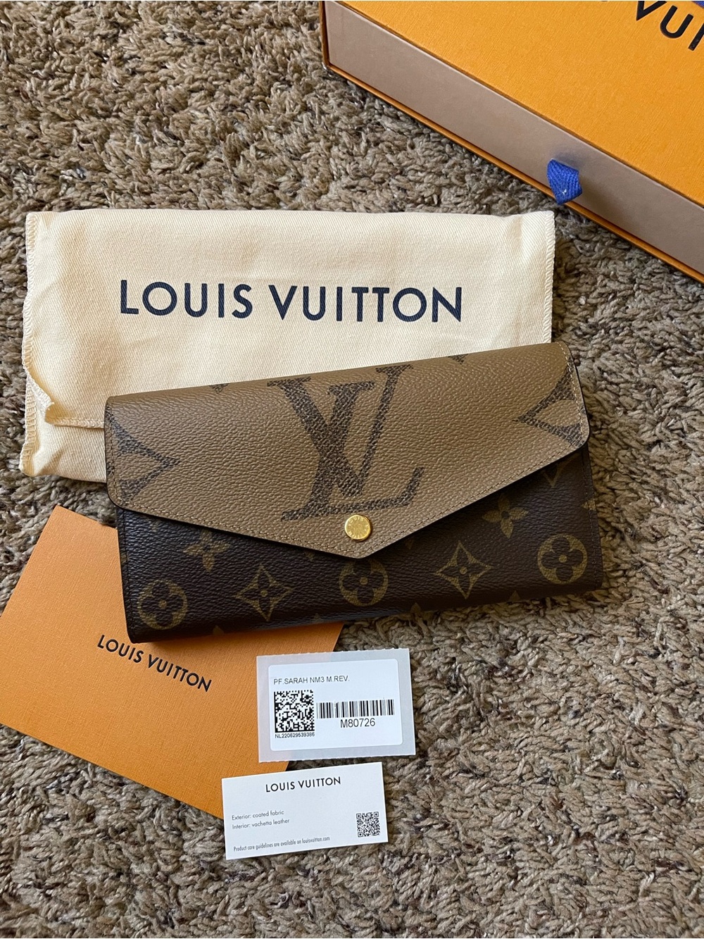 Louis Vuitton Sarah Reverse Monogram Wallet